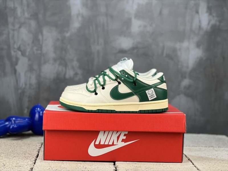 Nike Dunk Shoes